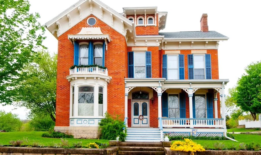 How to Replace Old Windows in an Historic Home