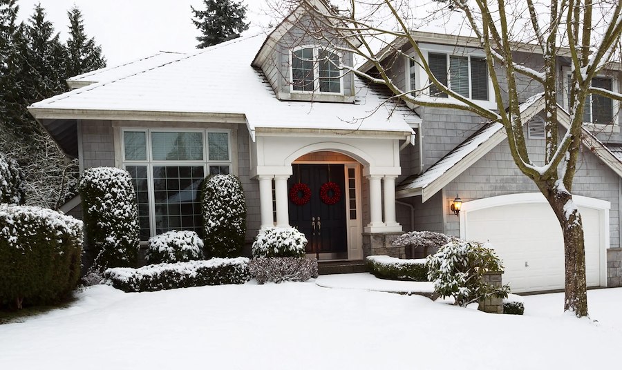 Everything You Need to Know About Easy Winter Window Installations